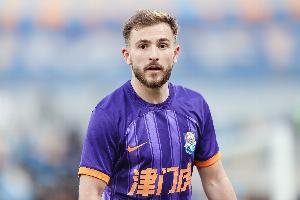 记者：阿代米今天前往杭州与津门虎会合，然后跟队一起去上海