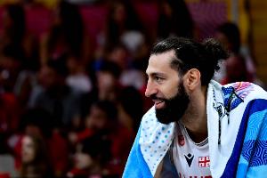 开云官网-三分神准！申格利亚14中10&amp;三分5中5砍全场最高27分 正负值+33