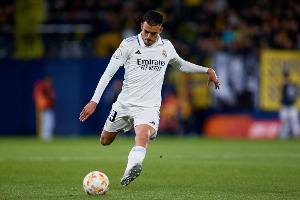 开云官网-记者：塞巴略斯希望离开皇马，他梦想着参加世界杯