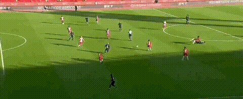 1673825550365072599.gif mj.gif