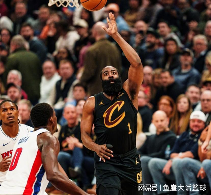 开云官网-骑士赢球仍存顽疾，哈登一点真该批！莫布里三人立功，阿伦新消息